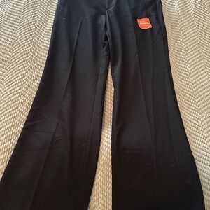 Women’s Dockers Pants
